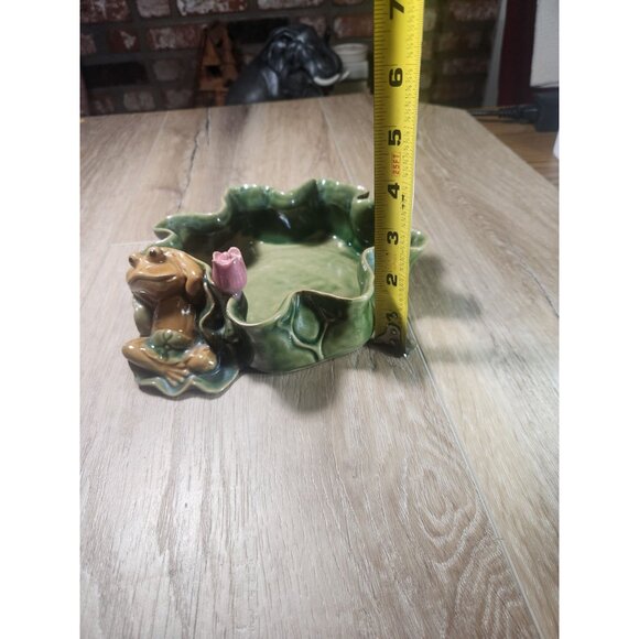 Whimsical Frog & Tulip Ceramic Trinket Dish - Picture 3 of 5